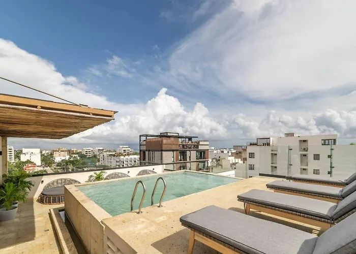 Lux With Rooftop Pool, Walk To And 5th Ave *