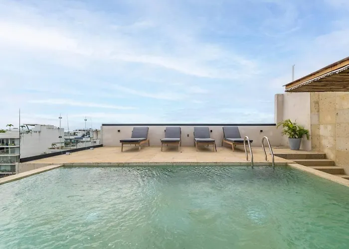 Сasa de vacaciones Lux With Rooftop Pool, Walk To And 5th Ave *