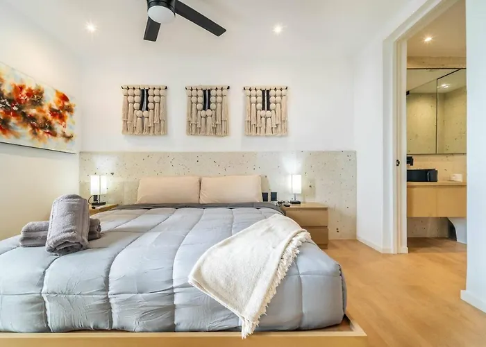 Сasa de vacaciones Lux With Rooftop Pool, Walk To And 5th Ave *